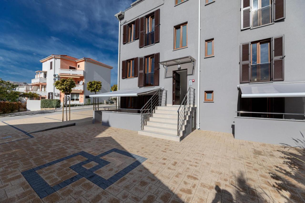 Apartments Crnekovic III Baska  Exterior photo
