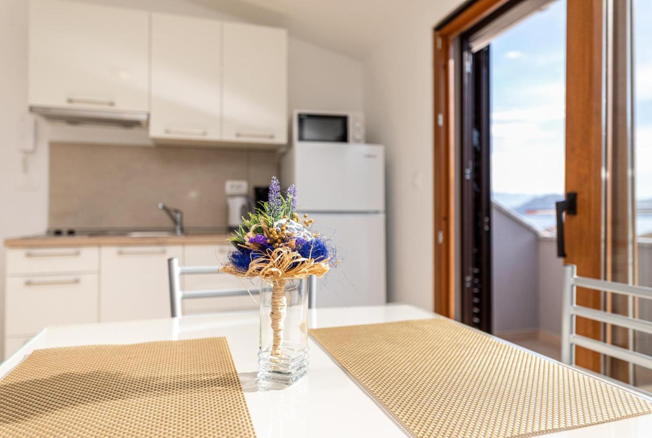 Apartments Crnekovic III Baska  Exterior photo