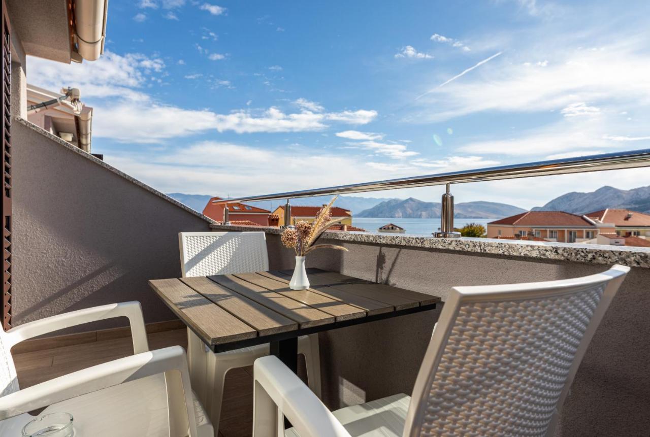 Apartments Crnekovic III Baska  Exterior photo